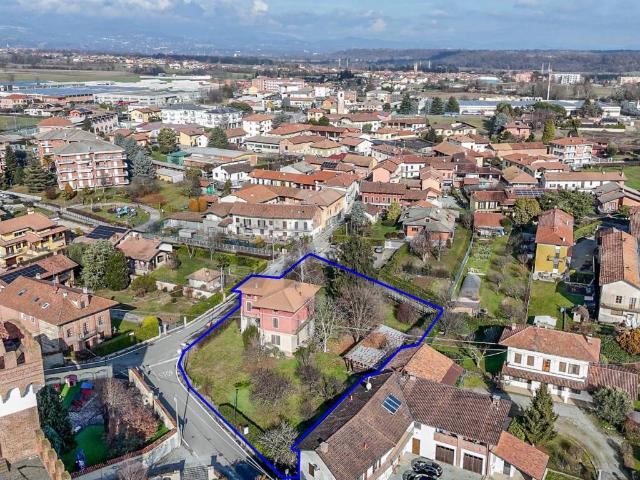 Villa Indipendente in vendita a Piemonte, Biella