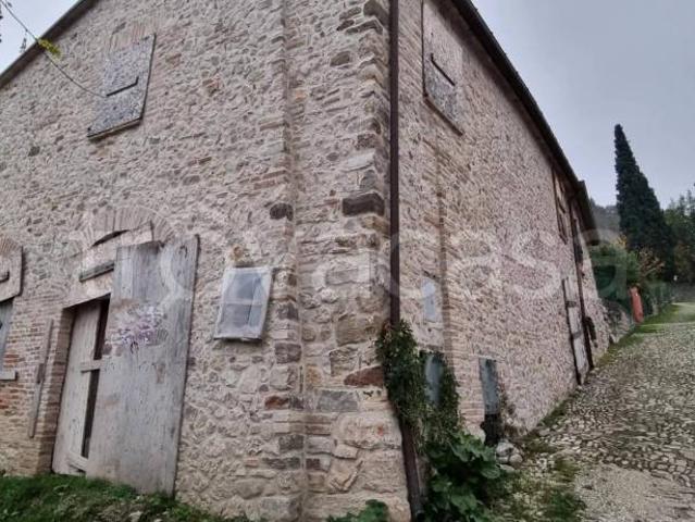 Villa Indipendente in vendita a Verucchio, Rimini