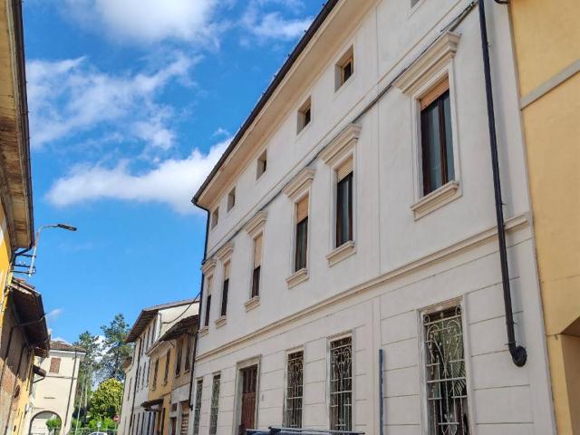 Villa Indipendente in vendita a Vescovato, Lombardia