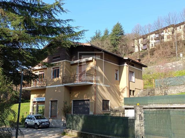 Villa Indipendente in vendita a Comunità montana della Valle Sabbia, Vestone