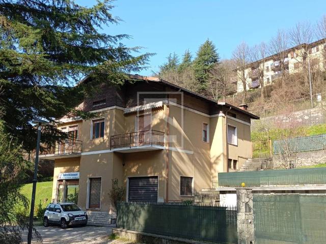 Villa Indipendente in vendita a Comunità montana della Valle Sabbia, Vestone