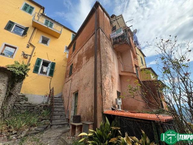 Villa Indipendente in vendita a Vezzano Superiore, Vezzano Ligure