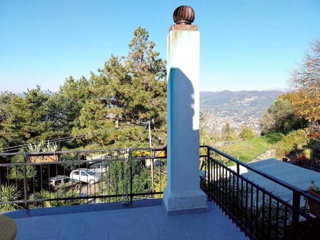 Villa Indipendente in vendita a Vezzano Superiore, Vezzano Ligure