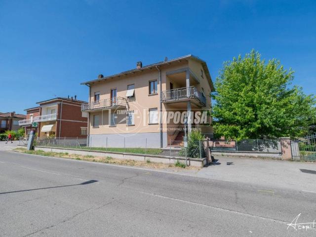 Villa Indipendente in vendita a Colline Matildiche, Re