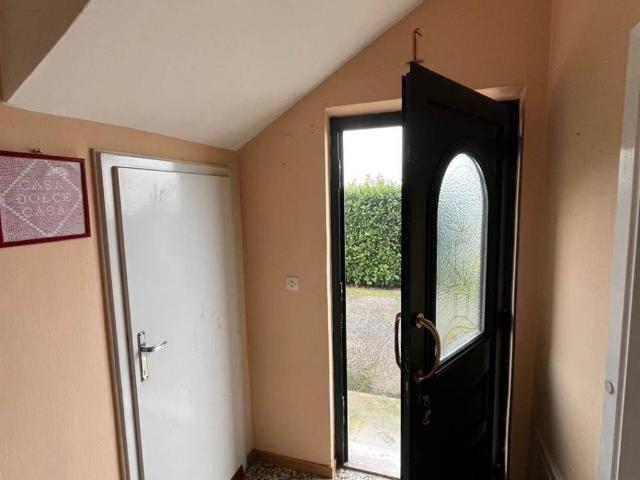 Villa Indipendente in vendita a Viadana, Lombardia