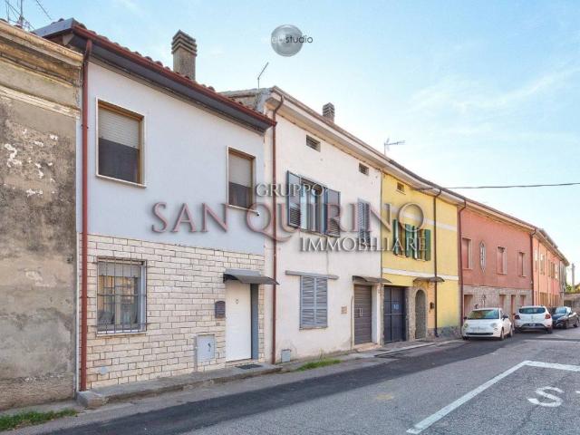 Villa Indipendente in vendita a Buzzoletto, Viadana