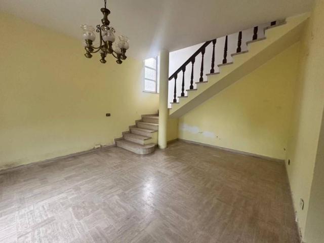 Villa Indipendente in vendita a Viadana, Lombardia