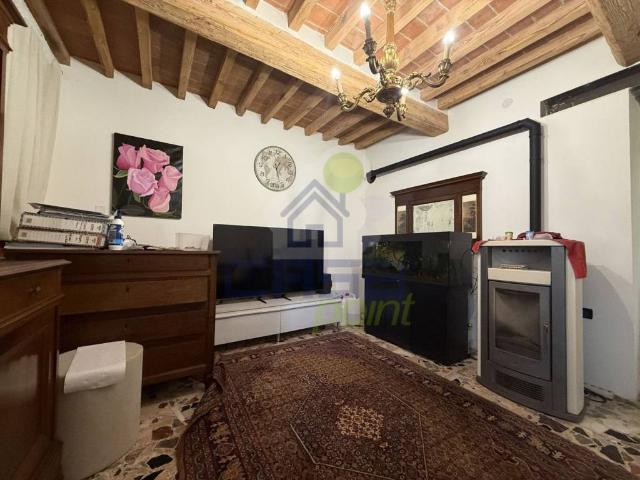 Villa Indipendente in vendita a Viadana, Lombardia