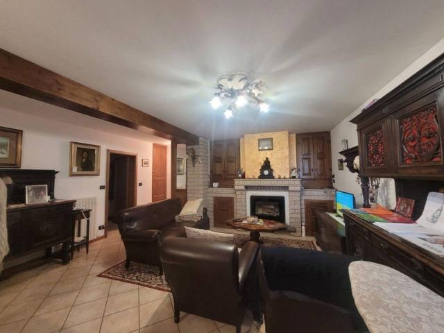 Villa Indipendente in vendita a Tresinaro - Secchia, Re