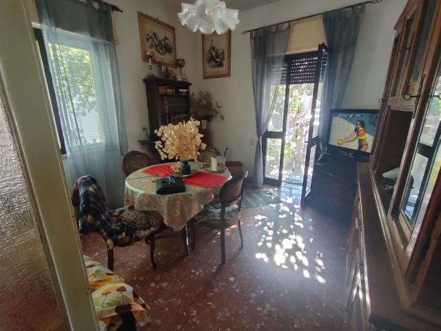 Villa Indipendente in vendita a Viareggio, Toscana