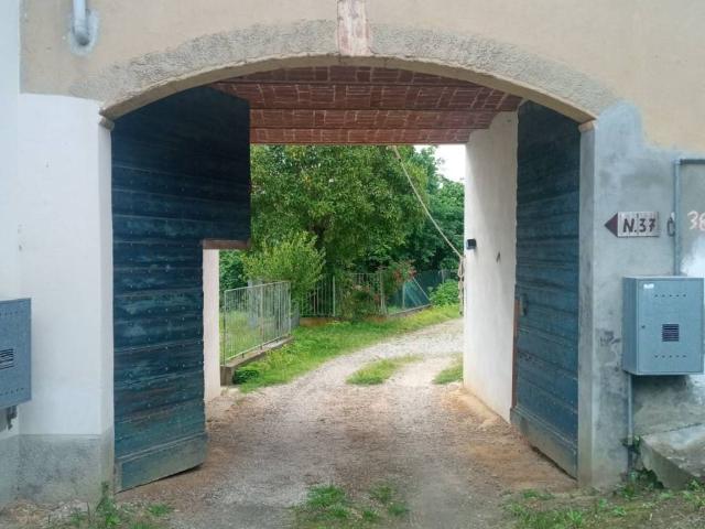 Villa Indipendente in vendita a Piemonte, Asti