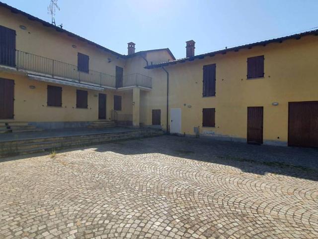 Villa Indipendente in vendita a Piemonte, Asti
