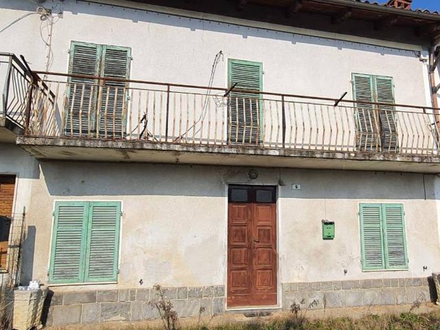 Villa Indipendente in vendita a Piemonte, Asti