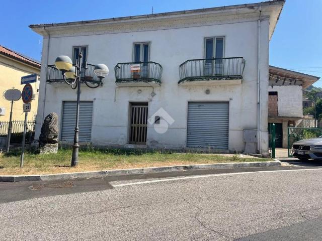 Villa Indipendente in vendita a Vicalvi, Lazio