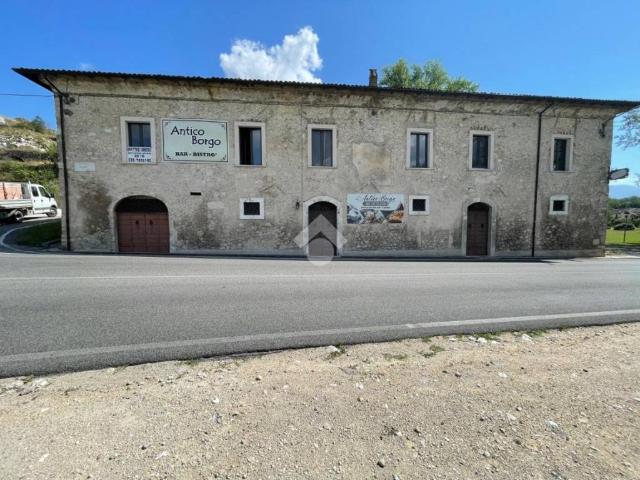 Villa Indipendente in vendita a Vicalvi, Lazio