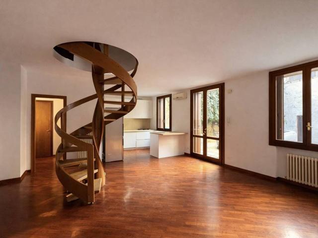 Villa Indipendente in vendita a Vicenza, Veneto