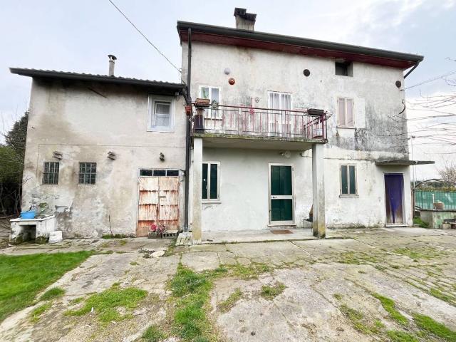 Villa Indipendente in vendita a Vicenza, Veneto