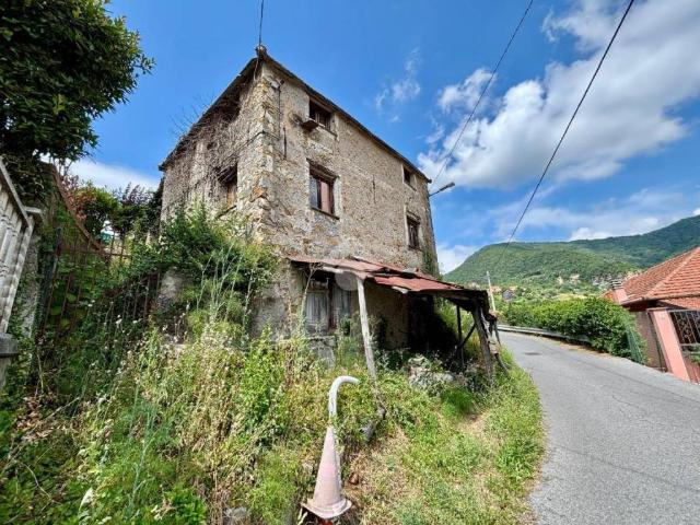 Villa Indipendente in vendita a Sant'olcese, Liguria