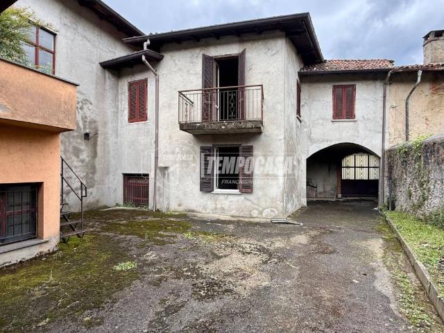 Villa Indipendente in vendita a Viganò, Lombardia