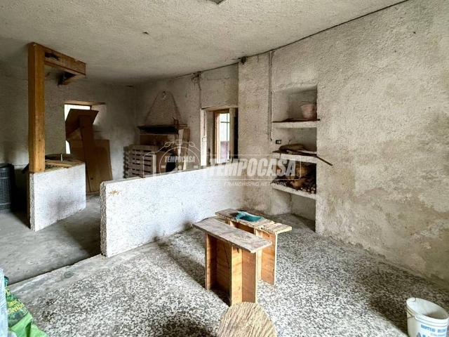 Villa Indipendente in vendita a Viganò, Lombardia