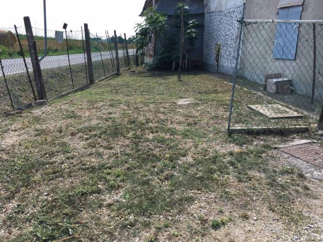 Villa Indipendente in vendita a Ferrara, Reggio Emilia