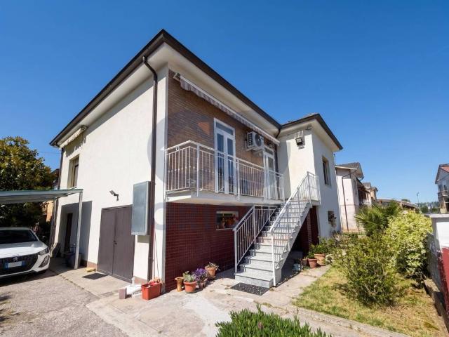Villa Indipendente in vendita a Unione Alto Ferrarese, Vigarano Mainarda