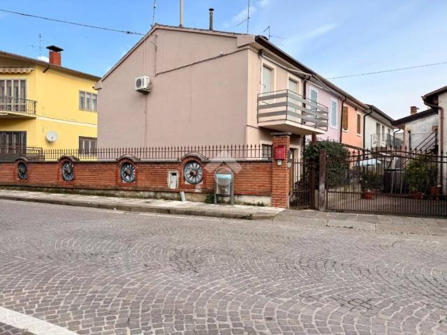 Villa Indipendente in vendita a Vigasio, Veneto
