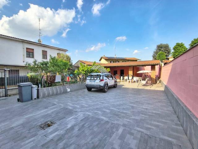 Villa Indipendente in vendita a Piccolini, Vigevano