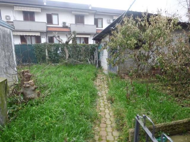 Villa Indipendente in vendita a Piccolini, Vigevano