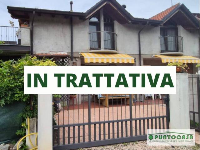 Villa Indipendente in vendita a Comunità Montana del Piambello, Viggiù