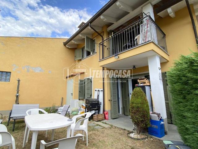 Villa Indipendente in vendita a Sobrano, Piemonte