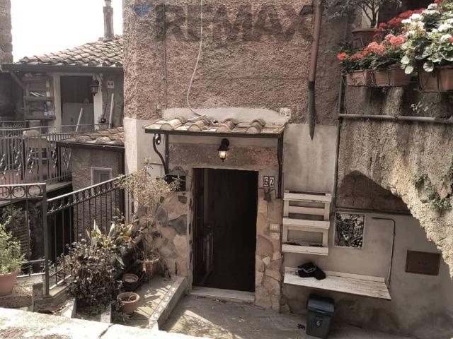 Villa Indipendente in vendita a Vignanello, Lazio