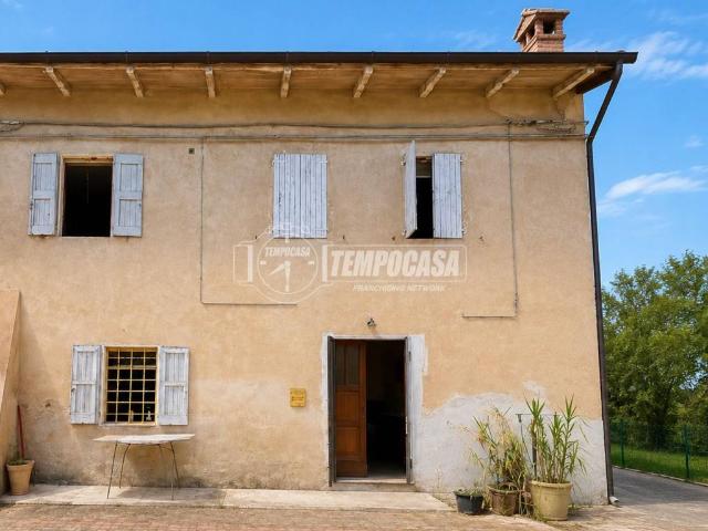 Villa Indipendente in vendita a Unione di comuni Terre di Castelli, Vignola