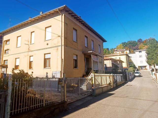 Villa Indipendente in vendita a Unione di comuni Terre di Castelli, Vignola