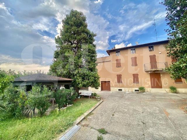 Villa Indipendente in vendita a Unione di comuni Terre di Castelli, Vignola
