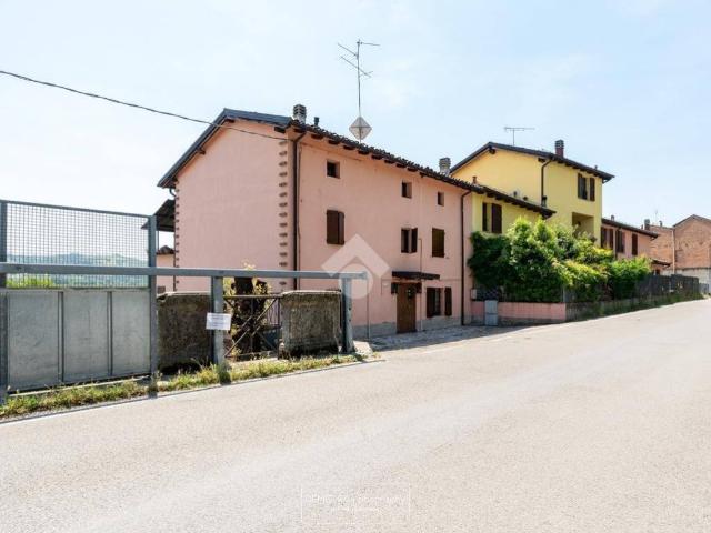 Villa Indipendente in vendita a Unione di comuni Terre di Castelli, Vignola