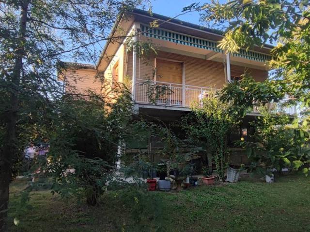 Villa Indipendente in vendita a Piemonte, Alessandria