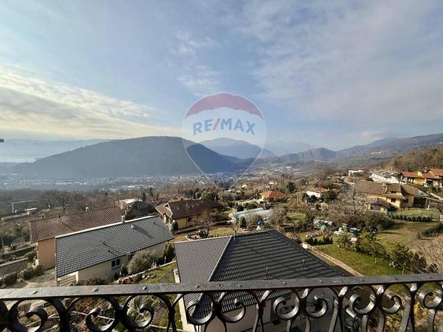 Villa Indipendente in vendita a Piemonte, Verbano-cusio-ossola