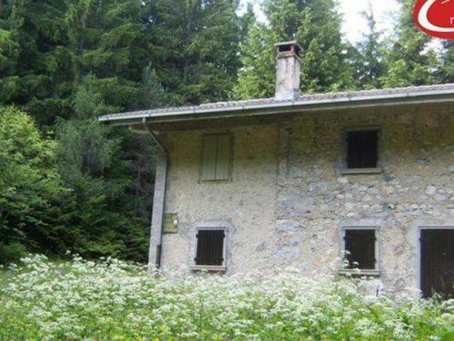 Villa Indipendente in vendita a Vigo Di Cadore, Veneto