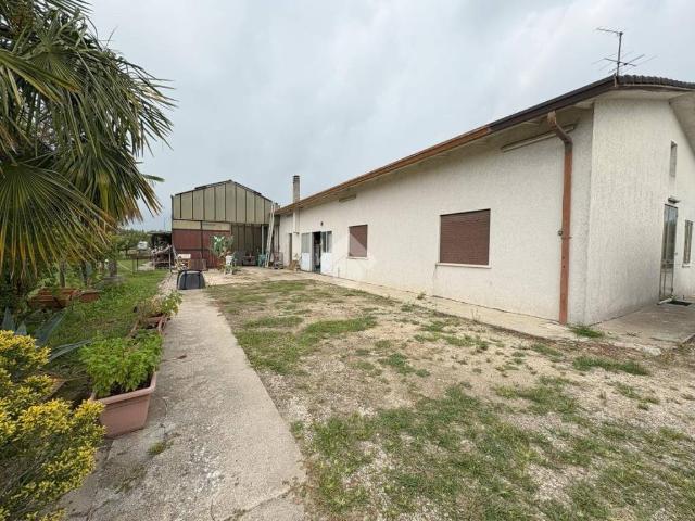 Villa Indipendente in vendita a Sant'Antonio, Vigodarzere