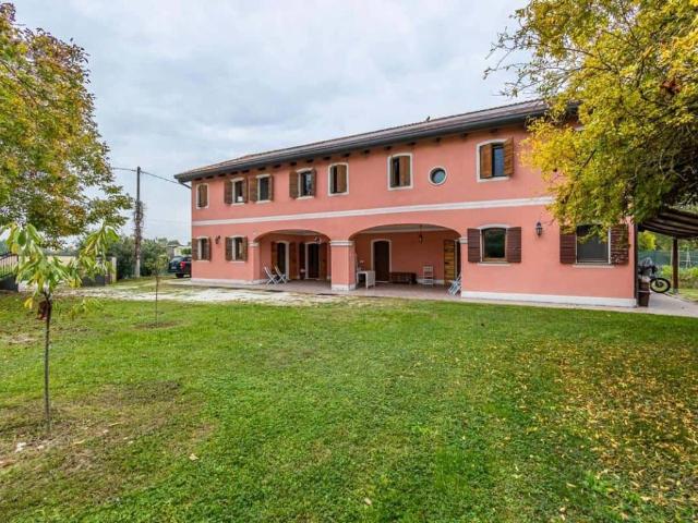 Villa Indipendente in vendita a Vigodarzere, Padova