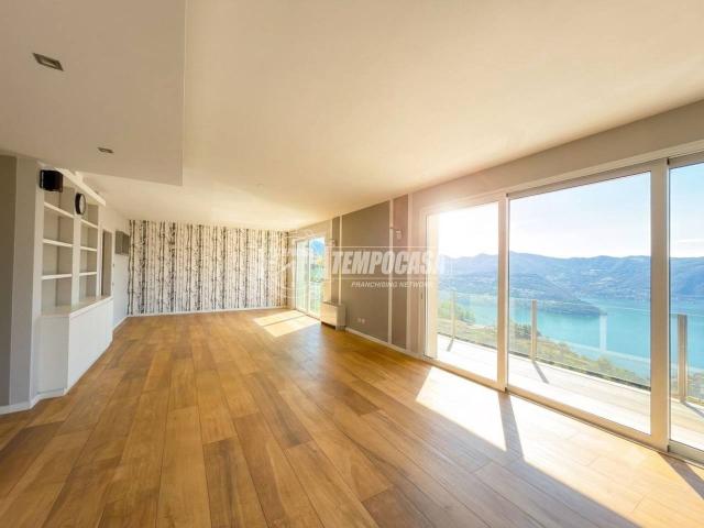 Villa Indipendente in vendita a Vigolo, Lombardia
