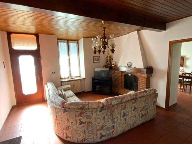 Villa Indipendente in vendita a Vigolzone, Reggio Emilia
