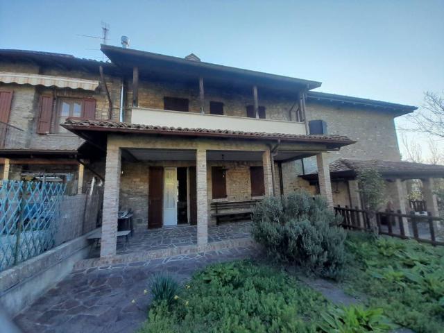 Villa Indipendente in vendita a Vigolzone, Reggio Emilia