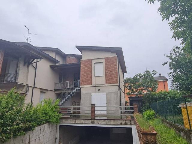 Villa Indipendente in vendita a Vigolzone, Reggio Emilia