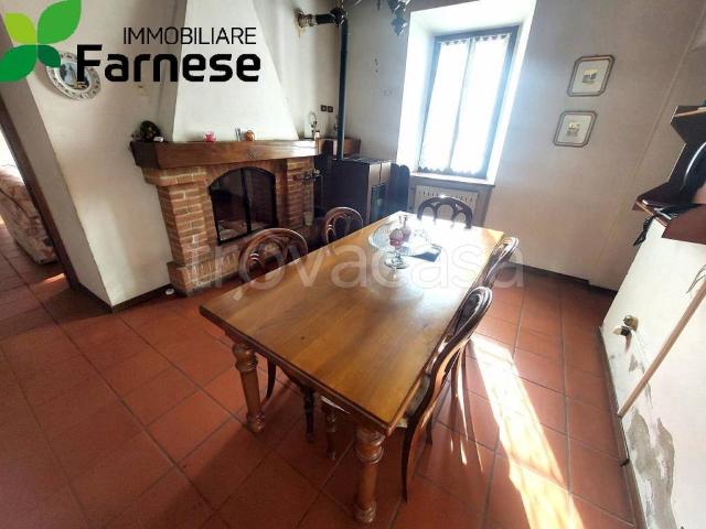 Villa Indipendente in vendita a Vigolzone, Reggio Emilia