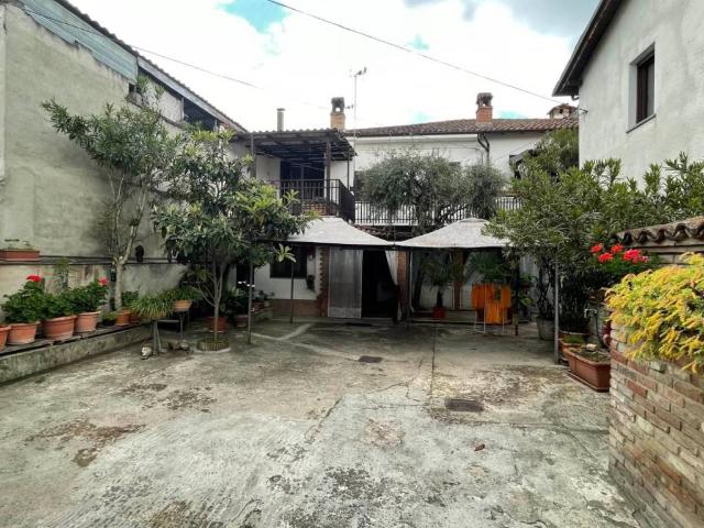 Villa Indipendente in vendita a Viguzzolo, Alessandria