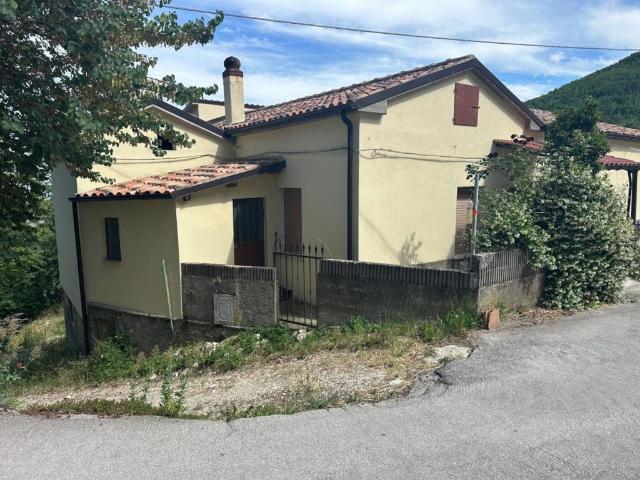 Villa Indipendente in vendita a Villa Celiera, Abruzzo