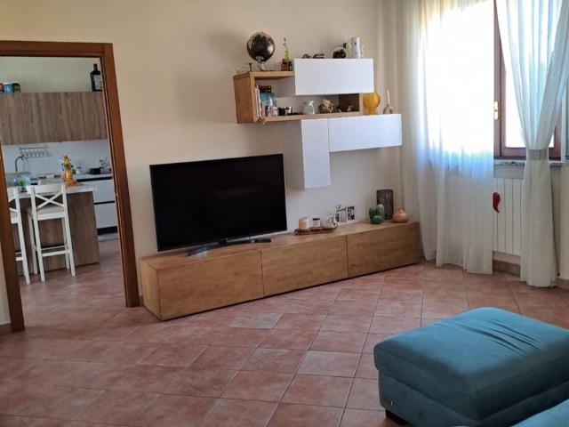 Villa Indipendente in vendita a Villa Cortese, Lombardia