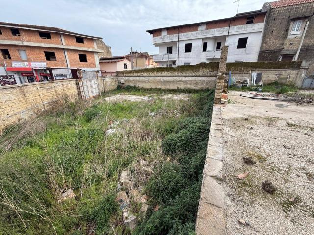 Villa Indipendente in vendita a Villa Di Briano, Campania